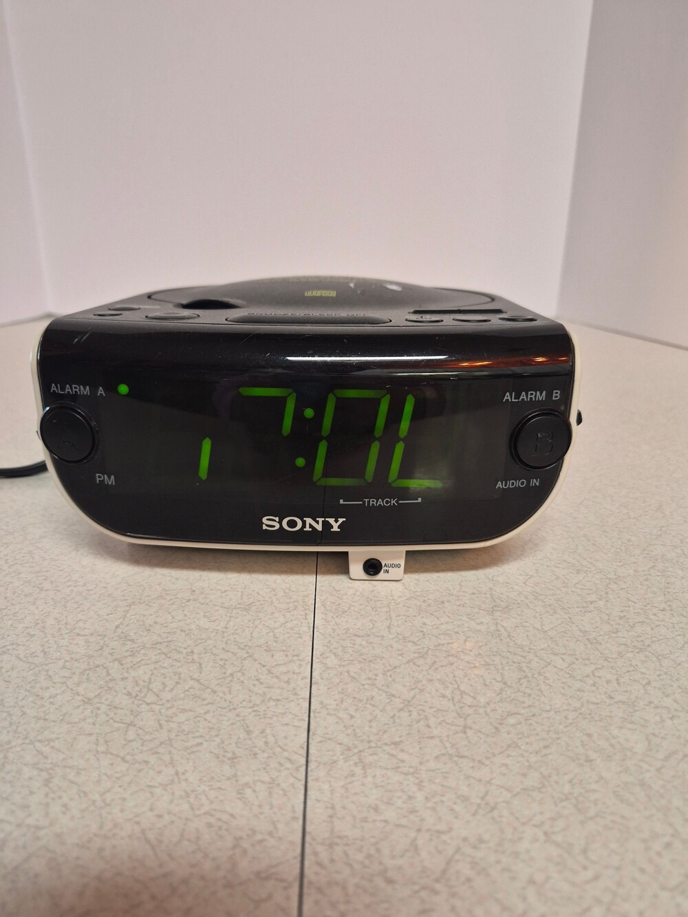 Sony Dream Machine ICF-CD815 FM/AM CD Player Clock Radio Black tested works